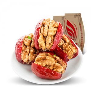 親別找啦新疆和田紅棗夾核桃