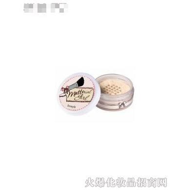 武漢市江漢區(qū)莉莉時(shí)尚化妝品商行