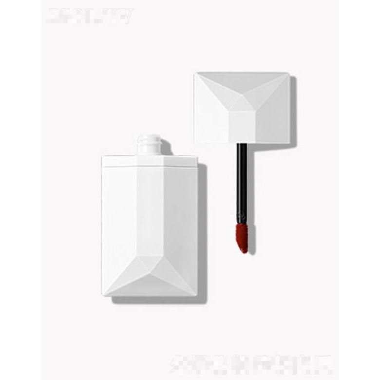 翠黛啞光卡片唇彩唇蜜