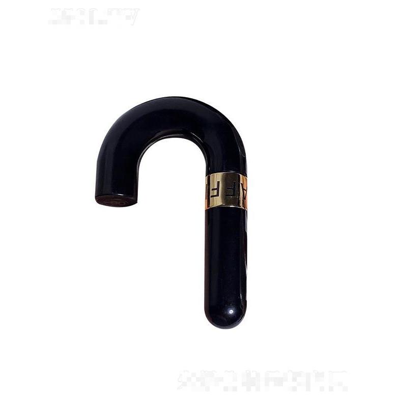 MAFFICK魅力印記唇膏 涂抹柔滑上妝輕盈觸感如絲絨