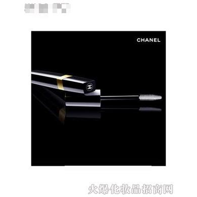 香奈兒立體纖長(zhǎng)睫毛膏底膏