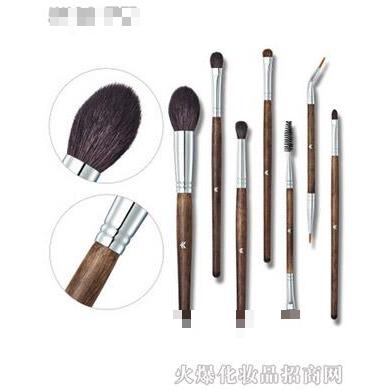 HUAMIANLI花面貍美妝高品質(zhì)實(shí)木柄動物毛7支化妝套刷