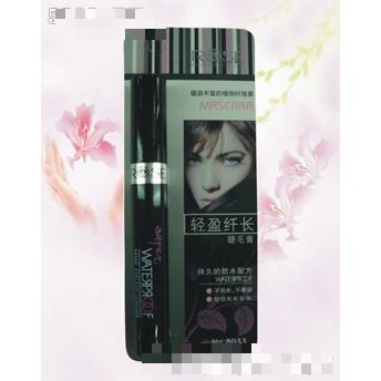玫瑰女郎輕盈纖長睫毛膏