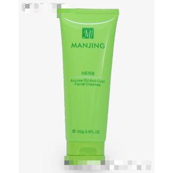 蔓菁控油清爽潔面乳