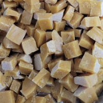 鑿碎顆粒手工敲碎梨膏糖OEM代工