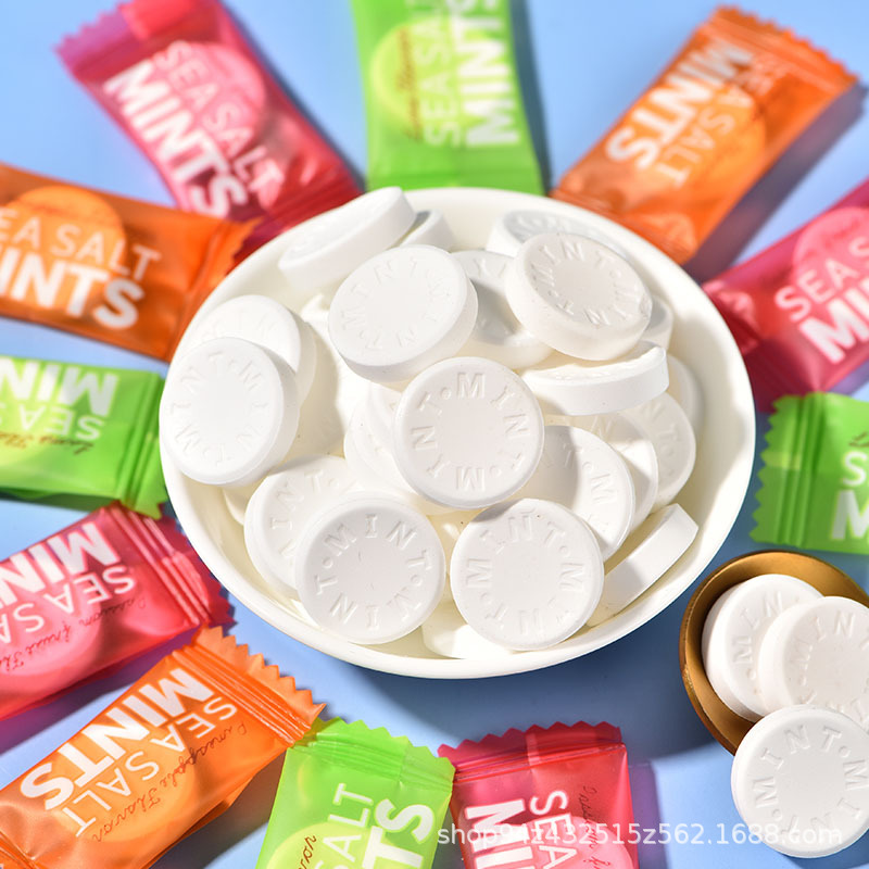 海鹽薄荷糖網(wǎng)紅糖果陳皮含片清新口氣強(qiáng)勁清涼糖潤喉爽口散裝批發(fā)OEM代加工