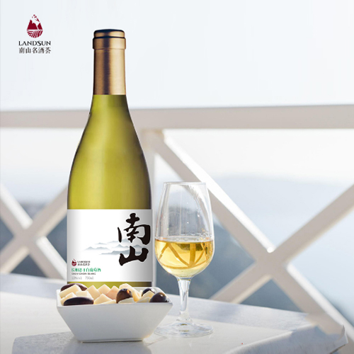 南山長相思干白葡萄酒 副本.jpg